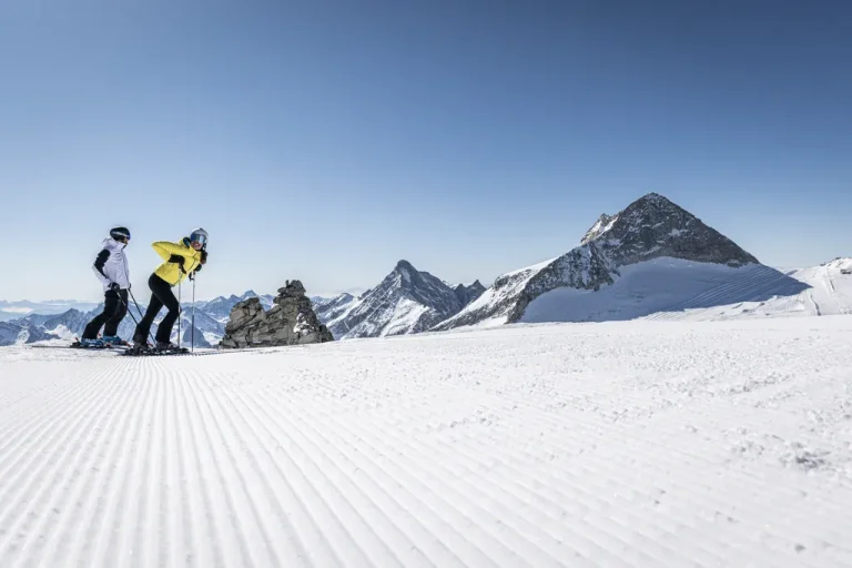 Sommerliches Skifahren am Hintertuxer Gletscher für Gäste der Lieblingsnest Apartments