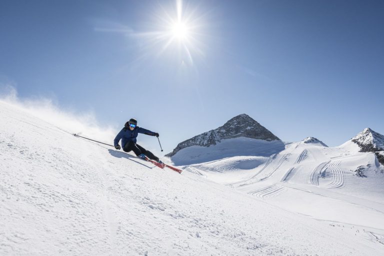 Skifahren in Hintertux für Gäste der Lieblingsnest Apartments in Mayrhofen